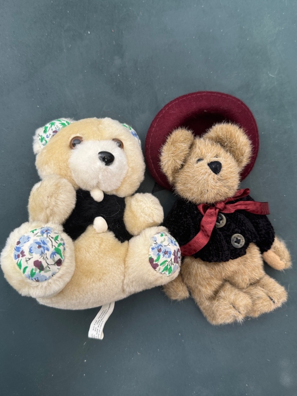 Cute Vintage Stuffed Bears